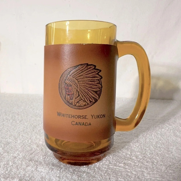 Vintage Whitehorse Yukon  Canada Amber Glass Mug With Valhyde Leather Cover - Picture 1 of 12